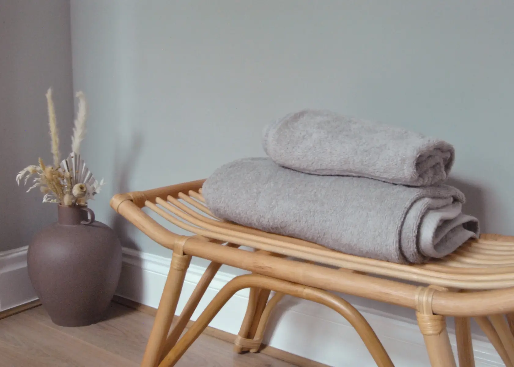 Nirvana room — close-up